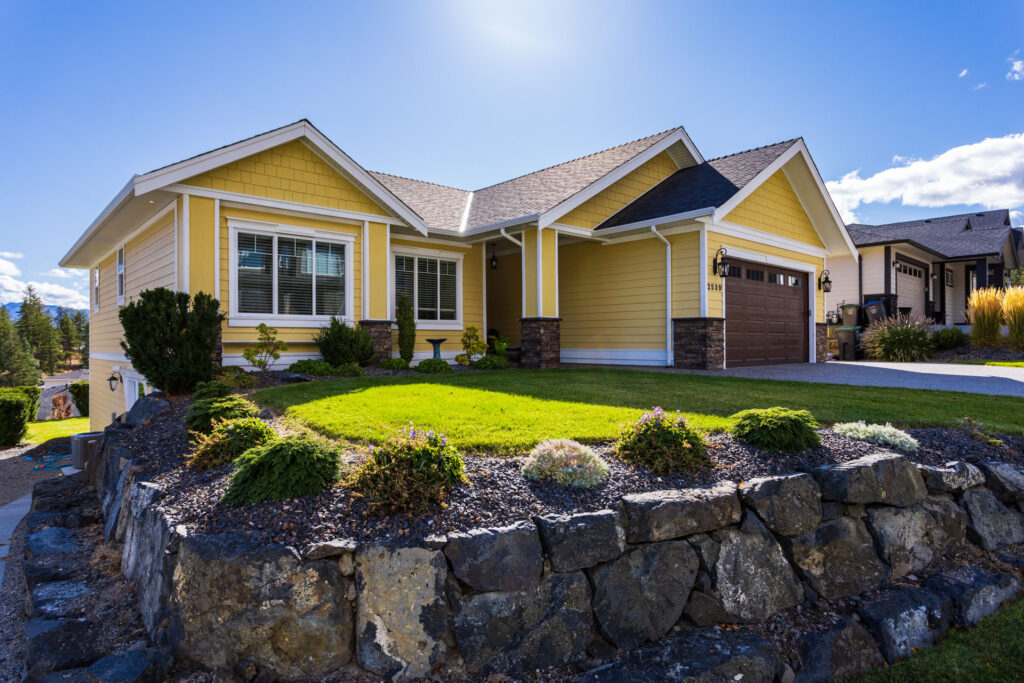 Sold 2539 Crown Crest Drive, West Kelowna