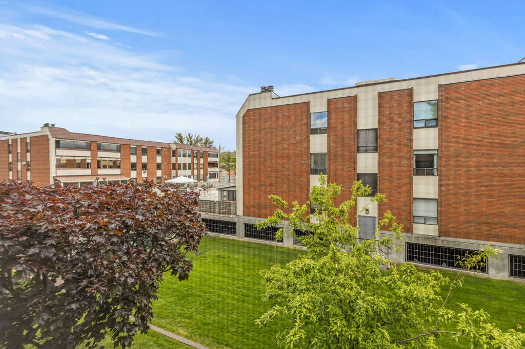 2071056 Bernard Ave Kelowna Condo For Sale Downtown Kelowna