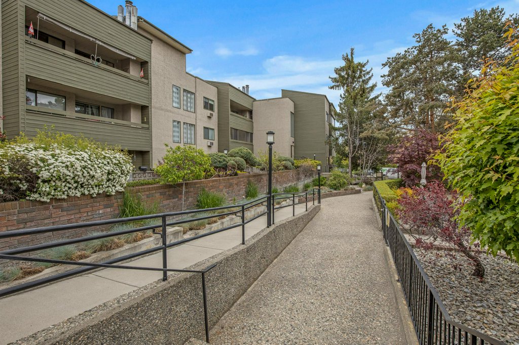 2071056 Bernard Ave Kelowna Condo For Sale Downtown Kelowna