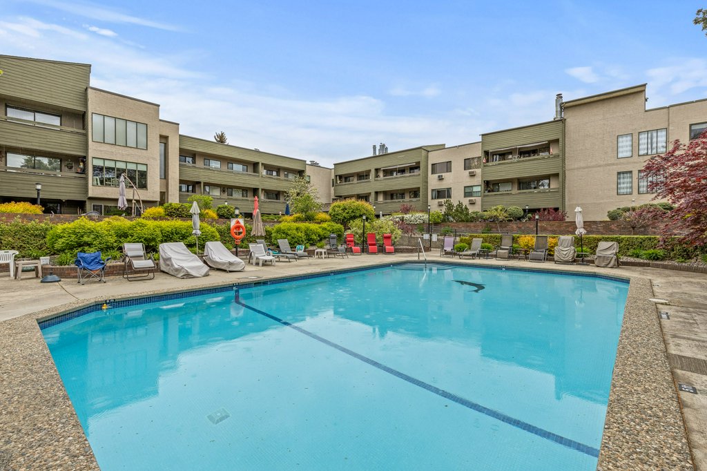 2071056 Bernard Ave Kelowna Condo For Sale Downtown Kelowna