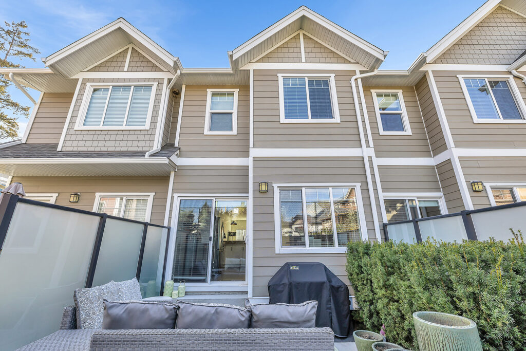 56-600 Sherwood Road, Kelowna