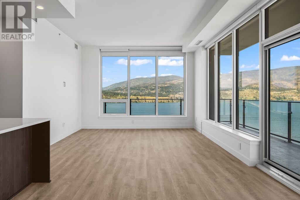 #2108-238 Leon Avenue, Kelowna