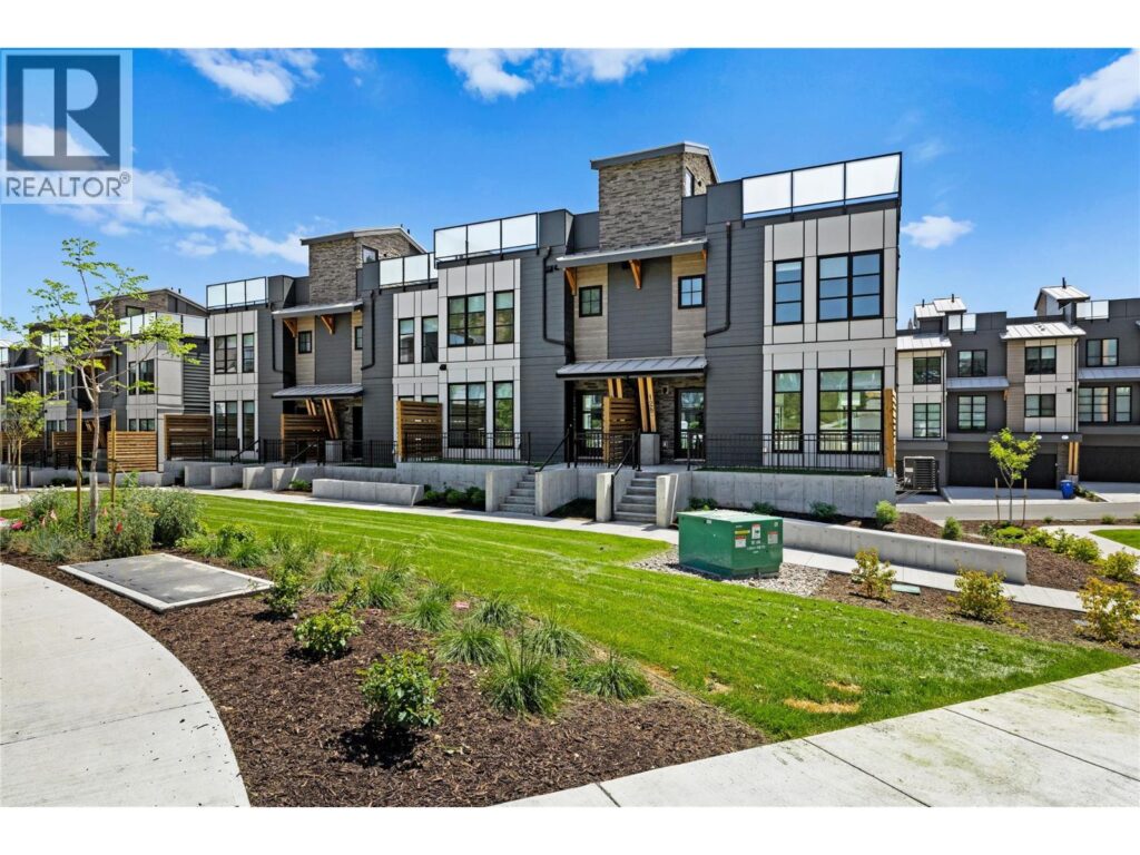 #126-1455 Cara Glen Court, Kelowna