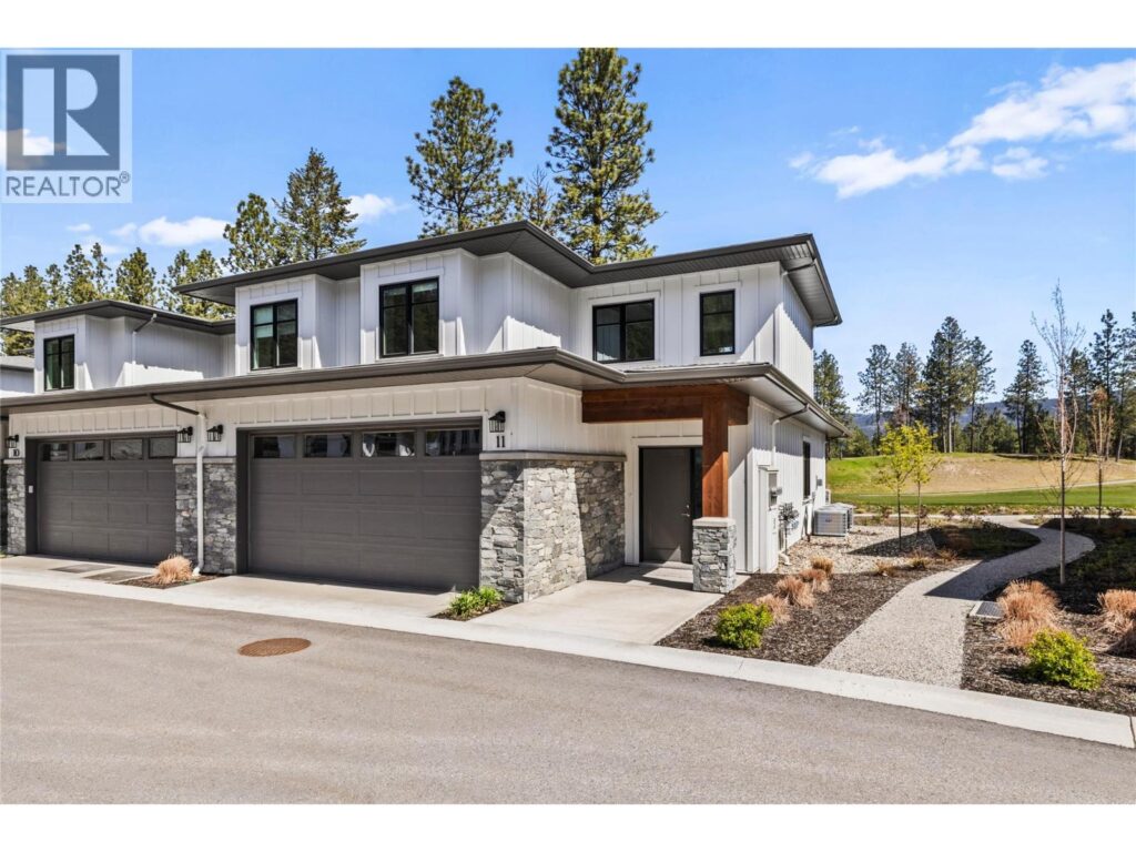 #11-1979 Country Club Drive, Kelowna