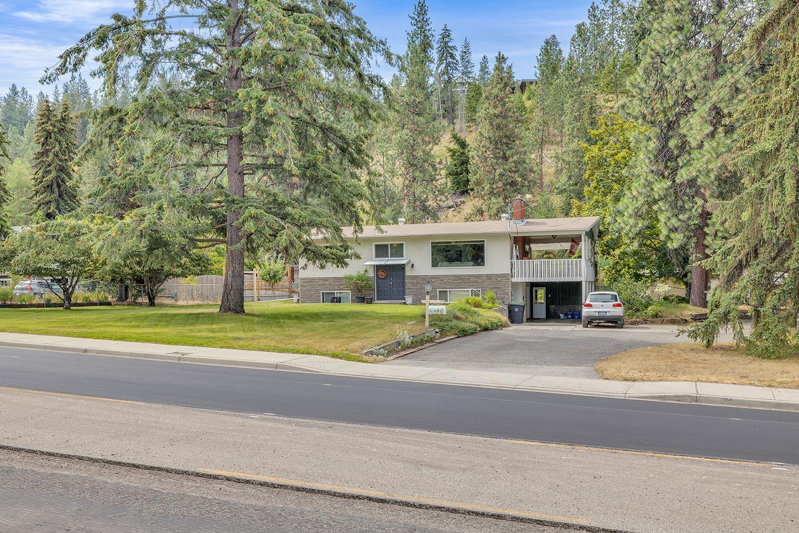 4740 Gordon Drive, Kelowna