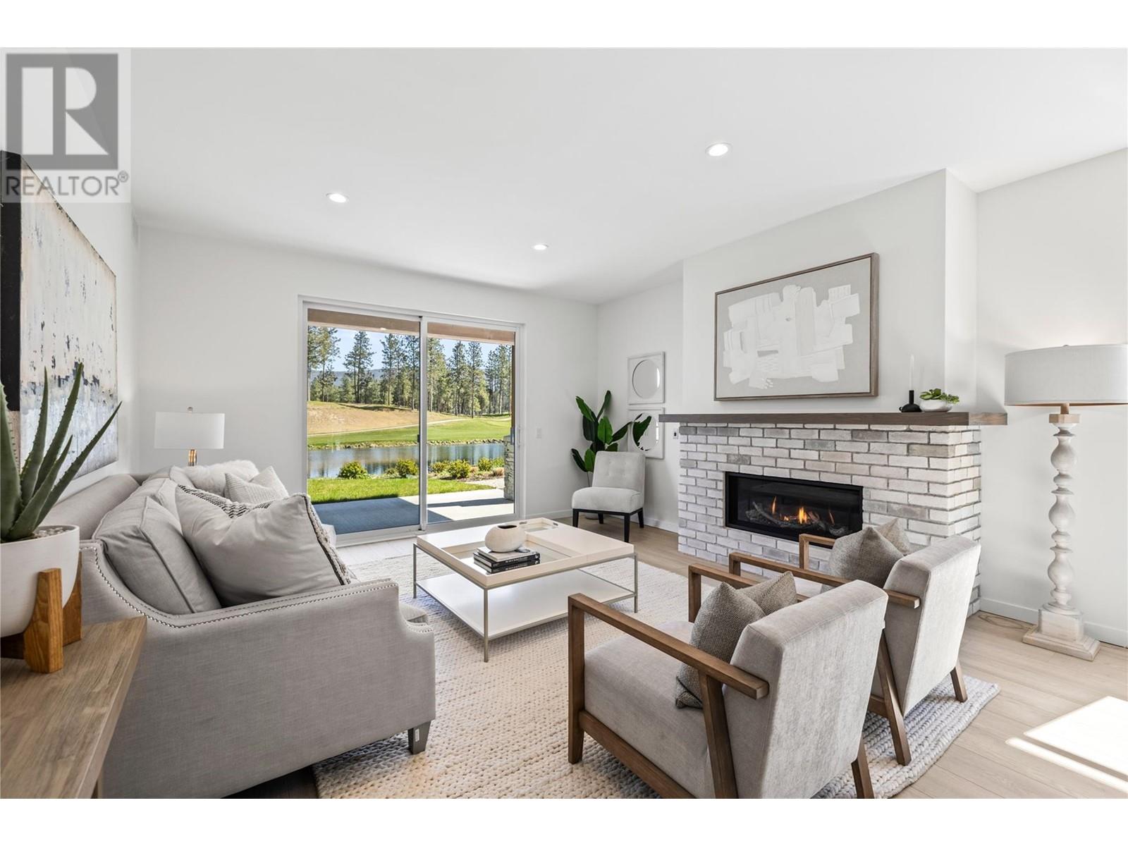 #12-1979 Country Club Drive, Kelowna