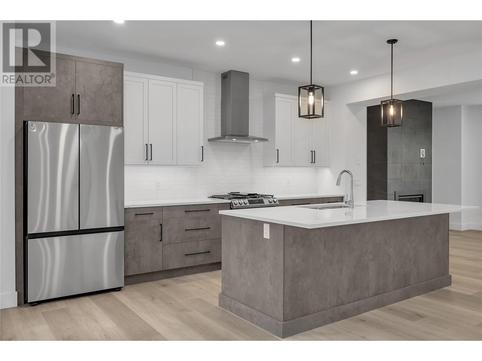 #13-2835 Canyon Crest Drive, West Kelowna