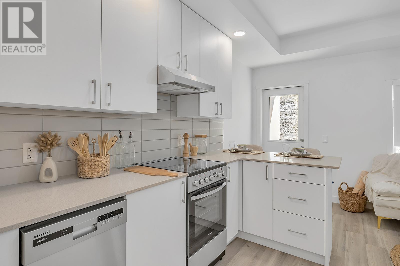 #416-1057 Frost Road, Kelowna