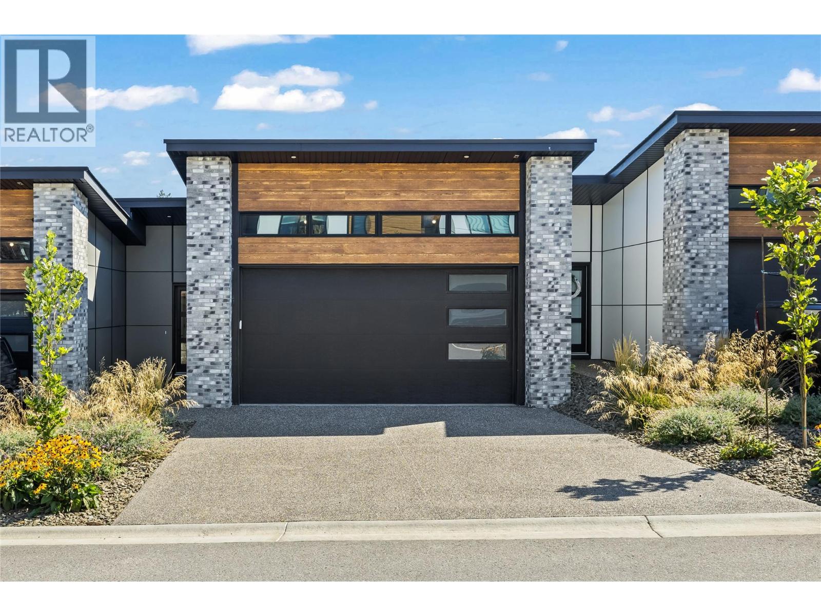 #7-2835 Canyon Crest Drive, West Kelowna