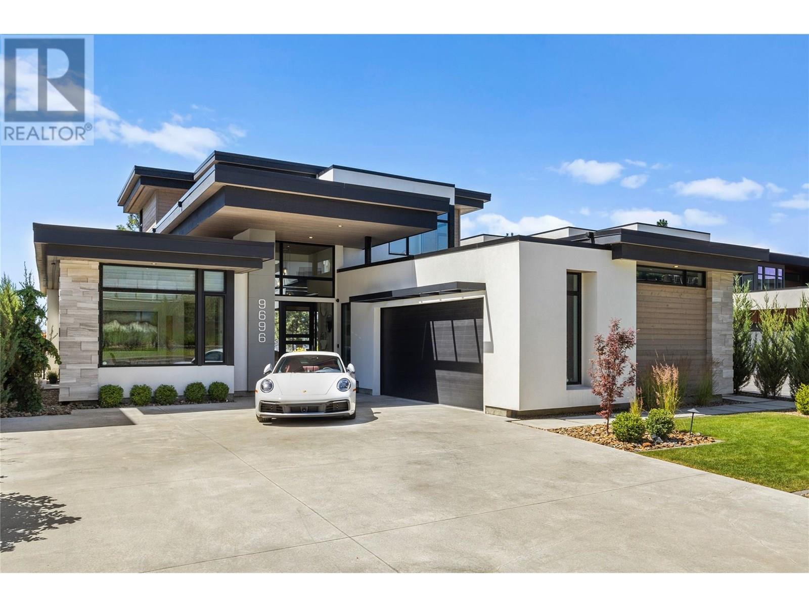 9696 Benchland Drive, Lake Country