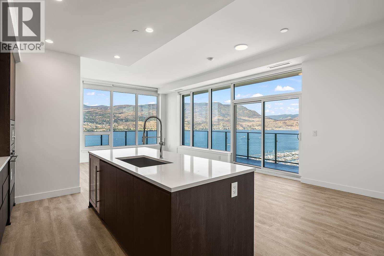 #2108-238 Leon Avenue, Kelowna