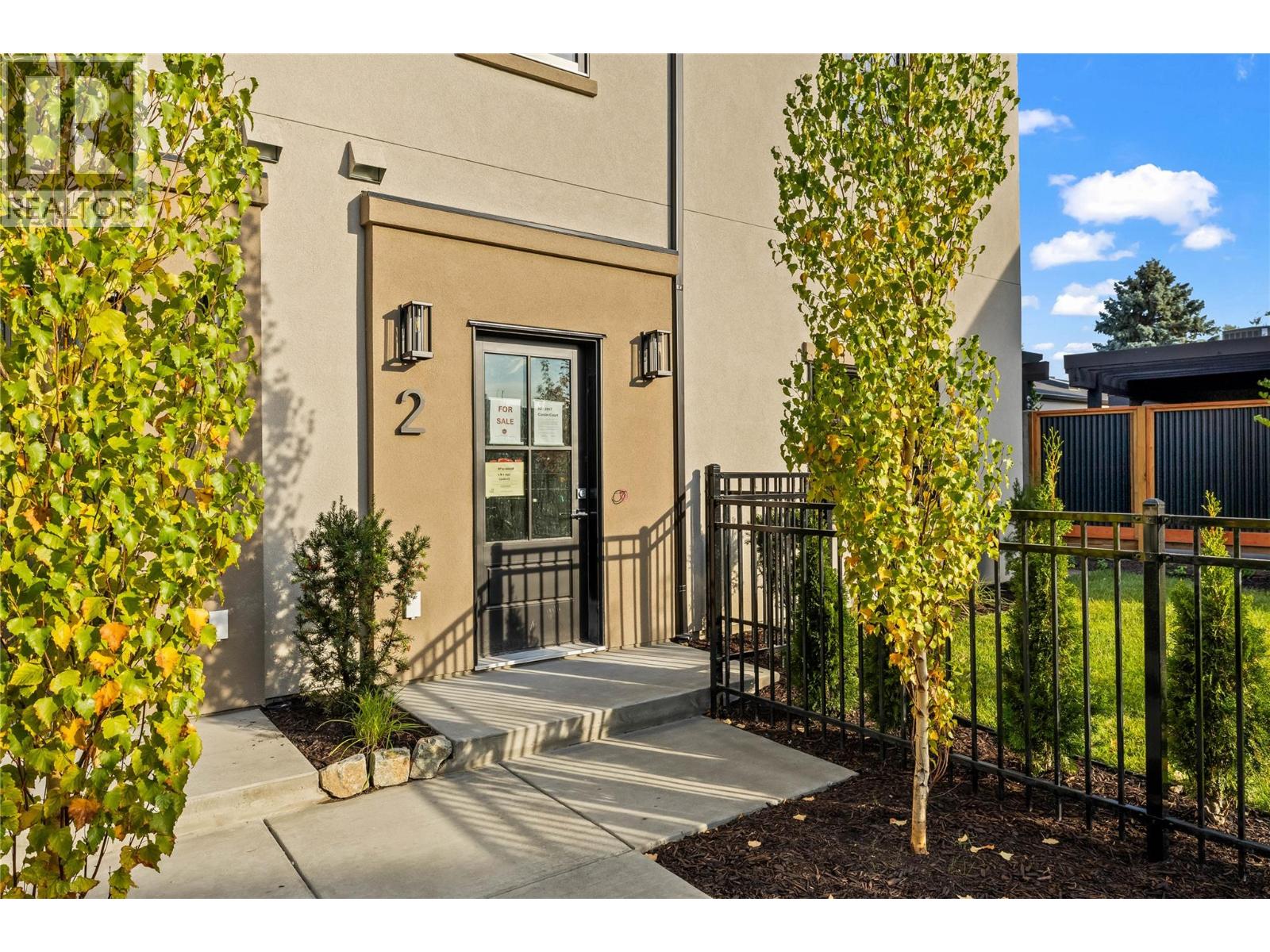 #2-2957 Conlin Court, Kelowna
