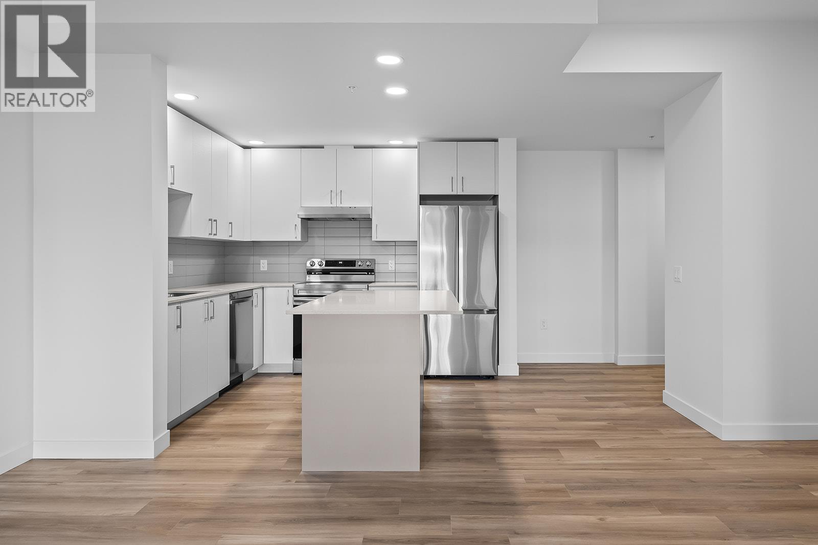 #105-1111 Frost Road, Kelowna