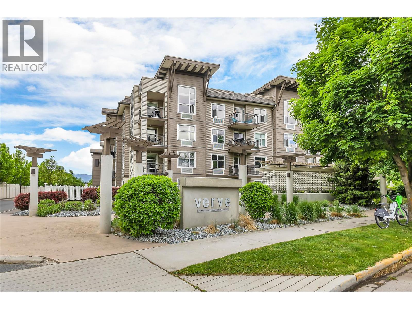 #305-567 Yates Road, Kelowna