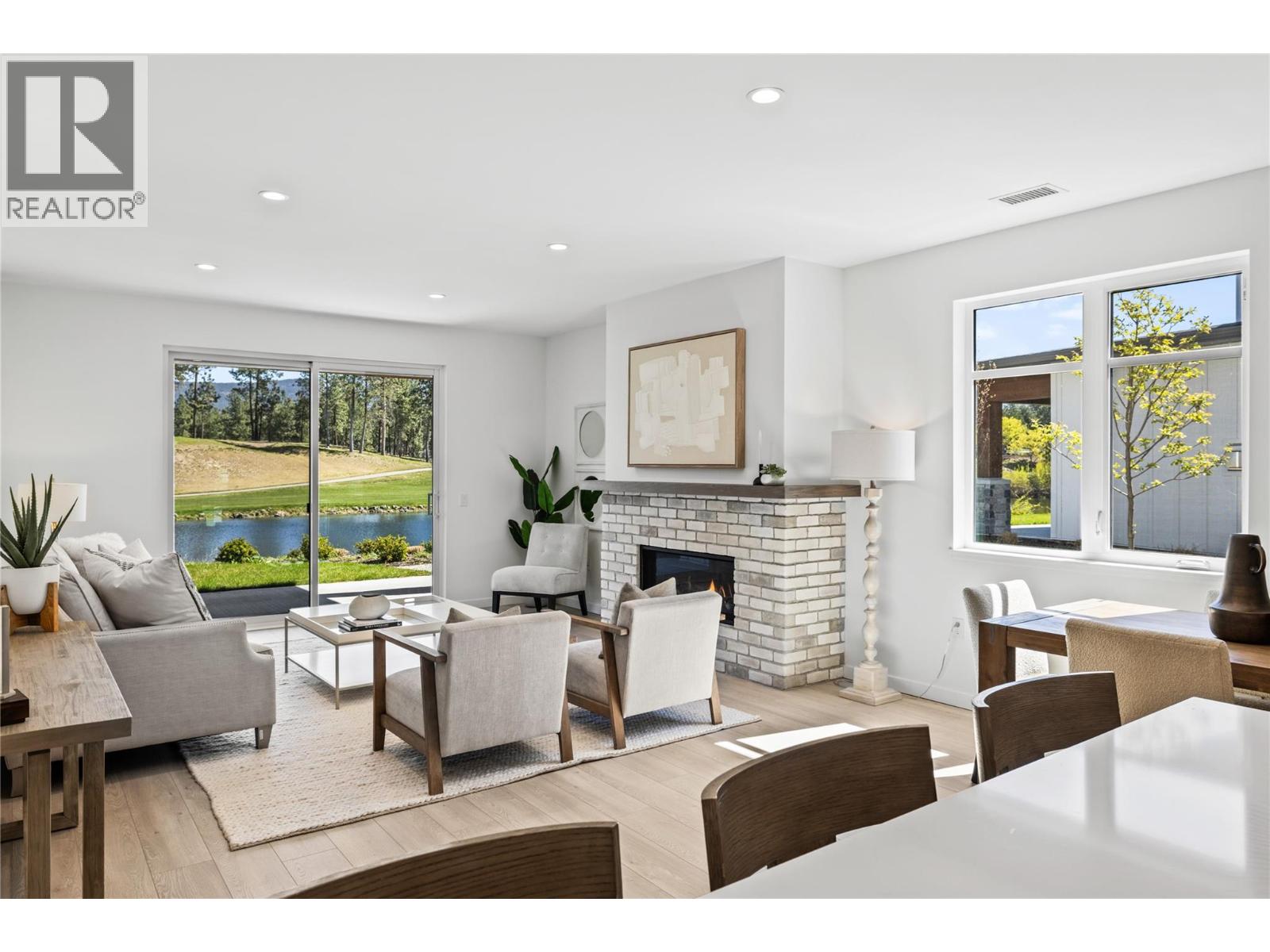 #12-1979 Country Club Drive, Kelowna