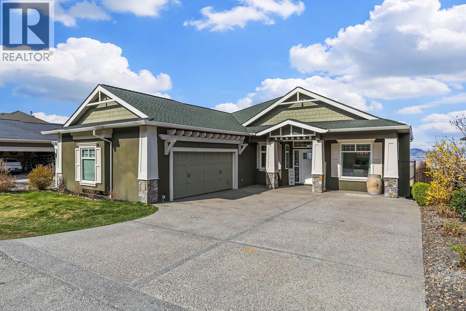 629 Almandine Court, Kelowna