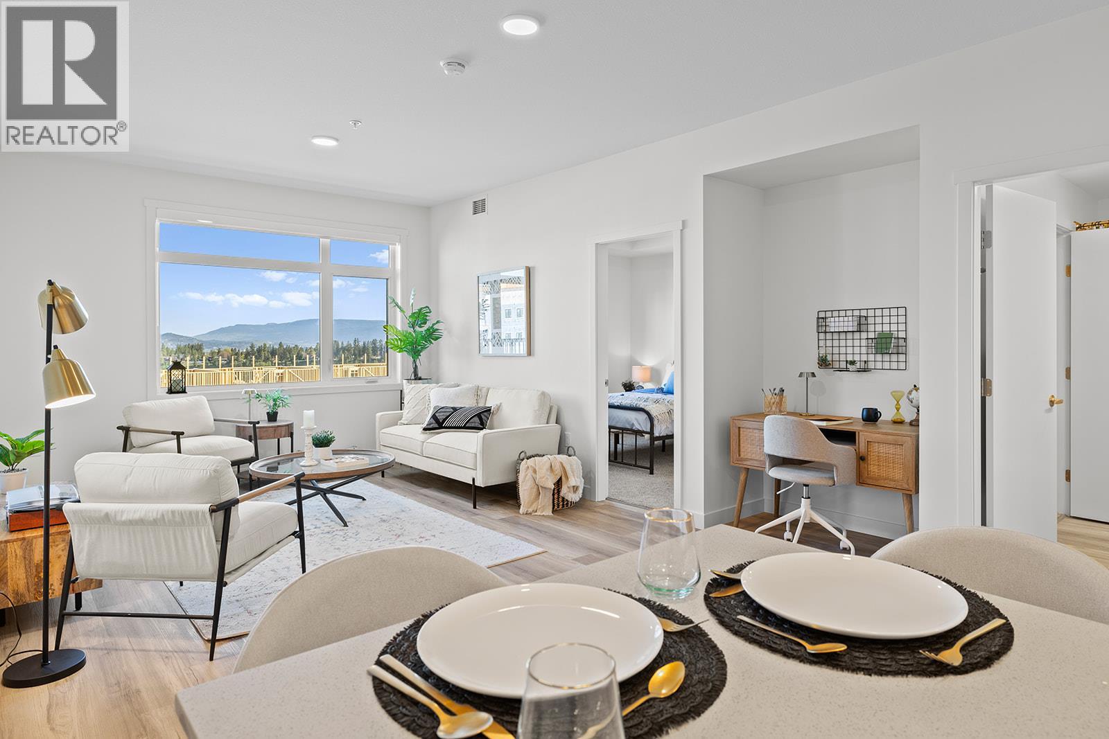 #205-1111 Frost Road, Kelowna