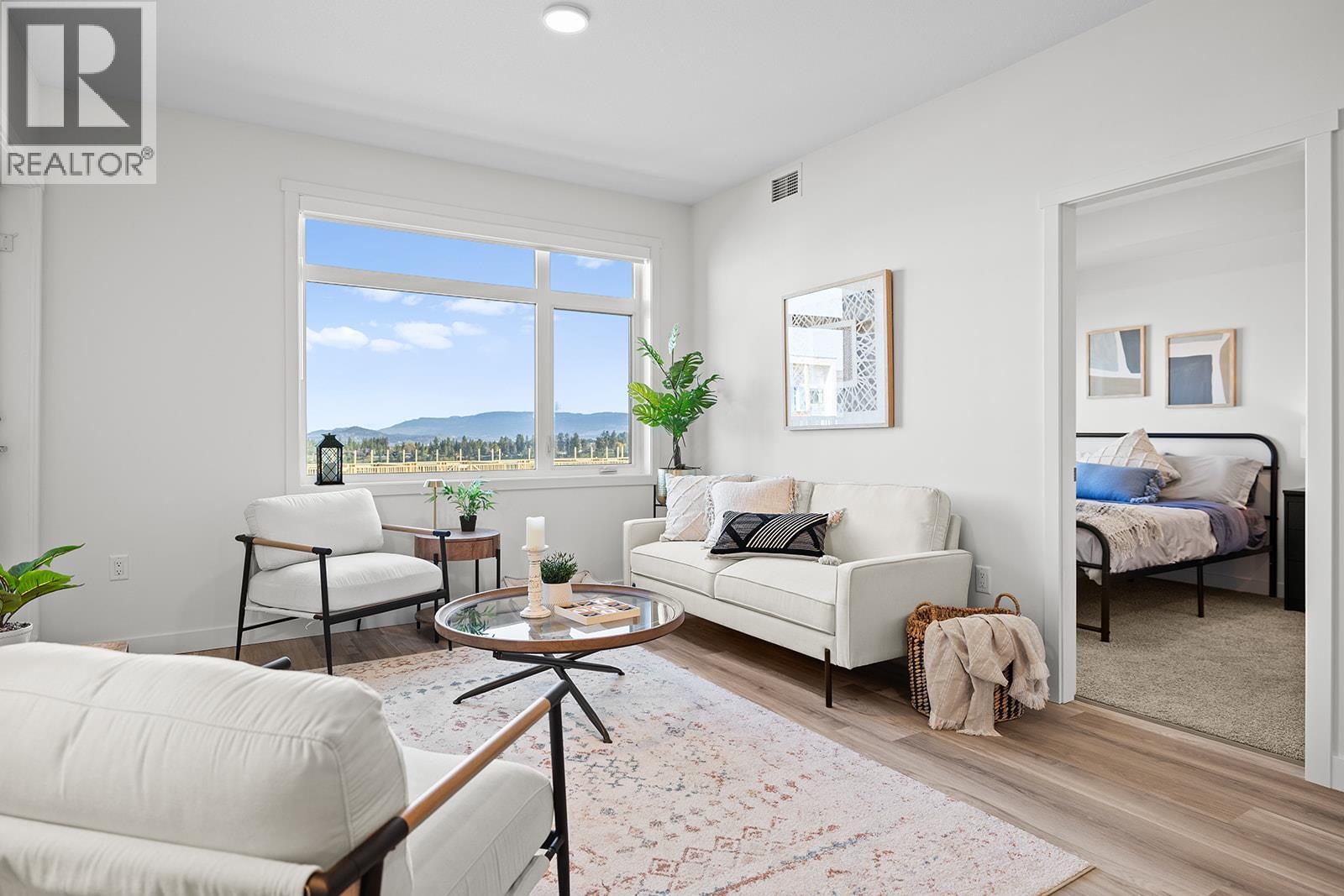 #408-1111 Frost Road, Kelowna