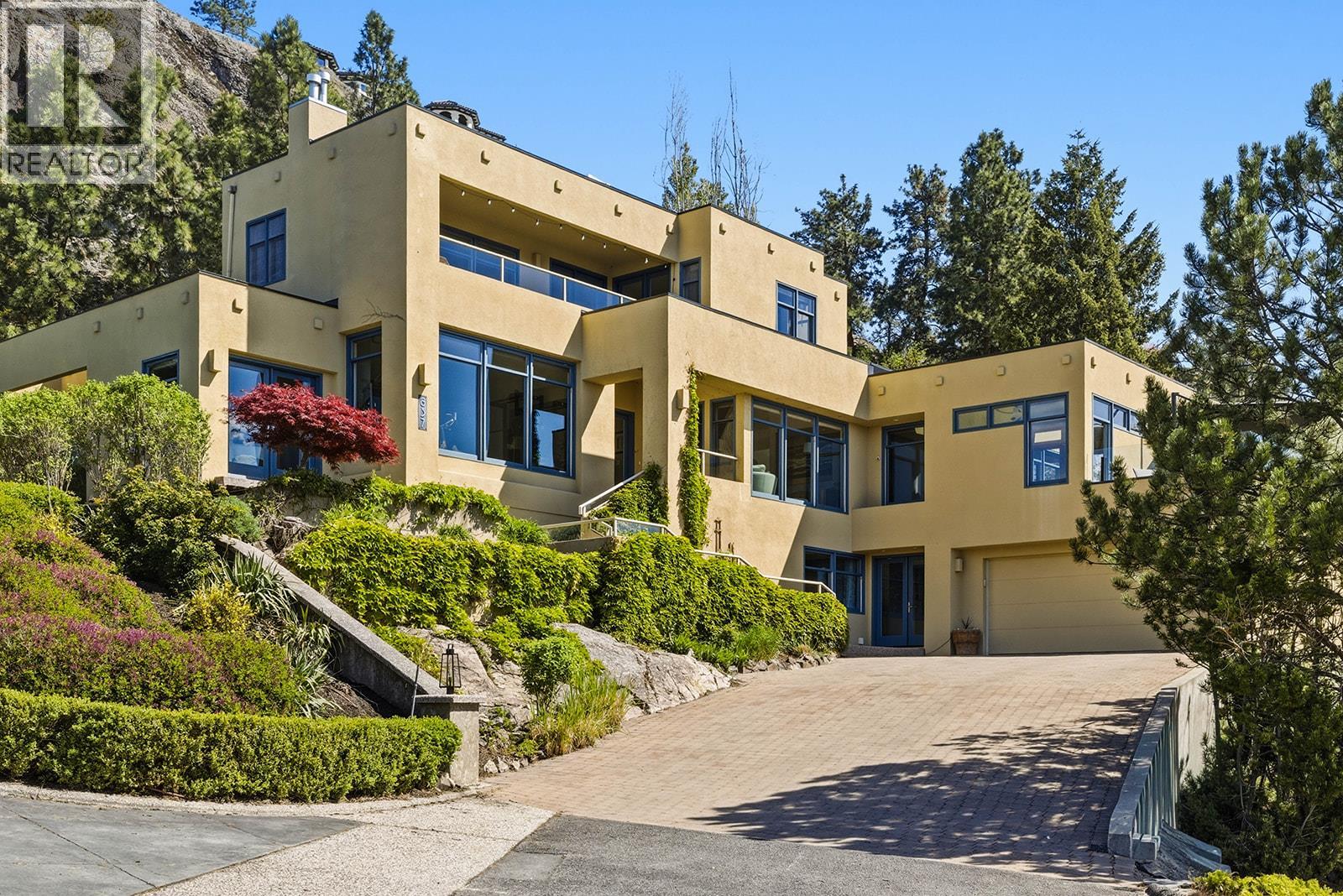 837 Mount Royal Drive, Kelowna